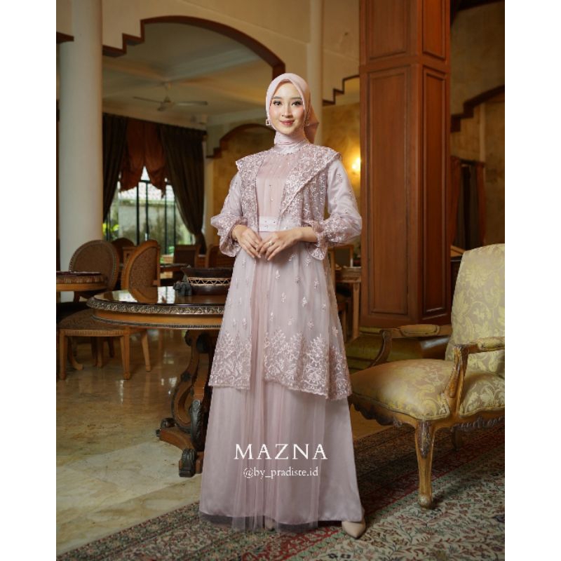 MAZNA DRESS