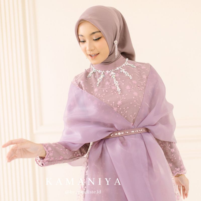 KAMANIYA DRESS